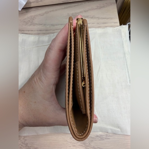 Dior compact wallet with COA - Picture 5 of 10